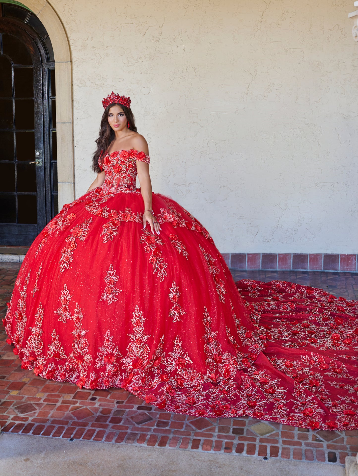 P26073 | QUINCEAÑERA DRESS