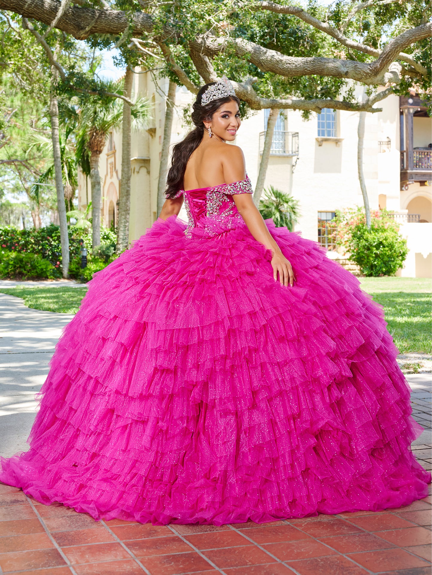 P26081 | QUINCEAÑERA DRESS