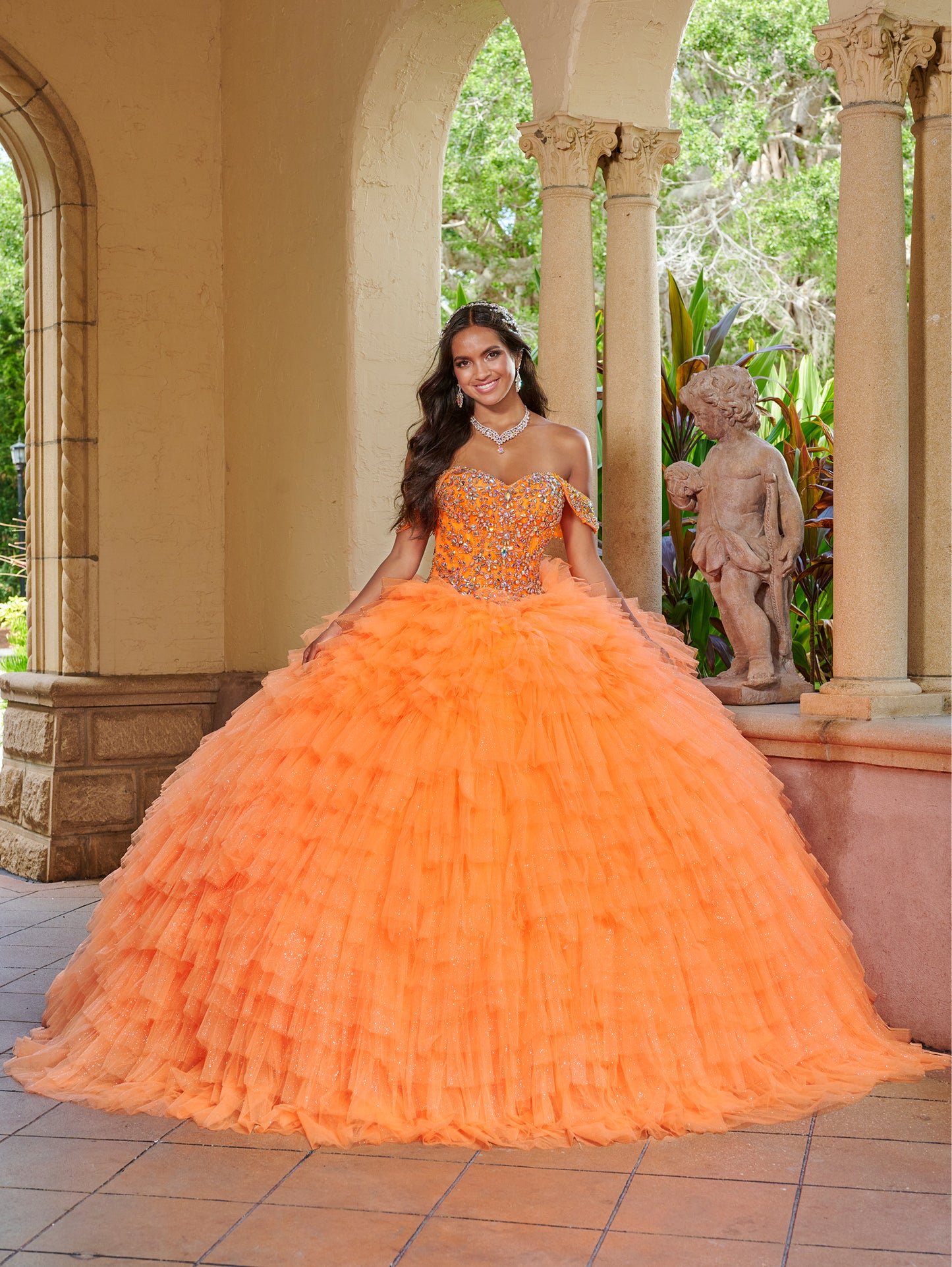 P26081 | QUINCEAÑERA DRESS