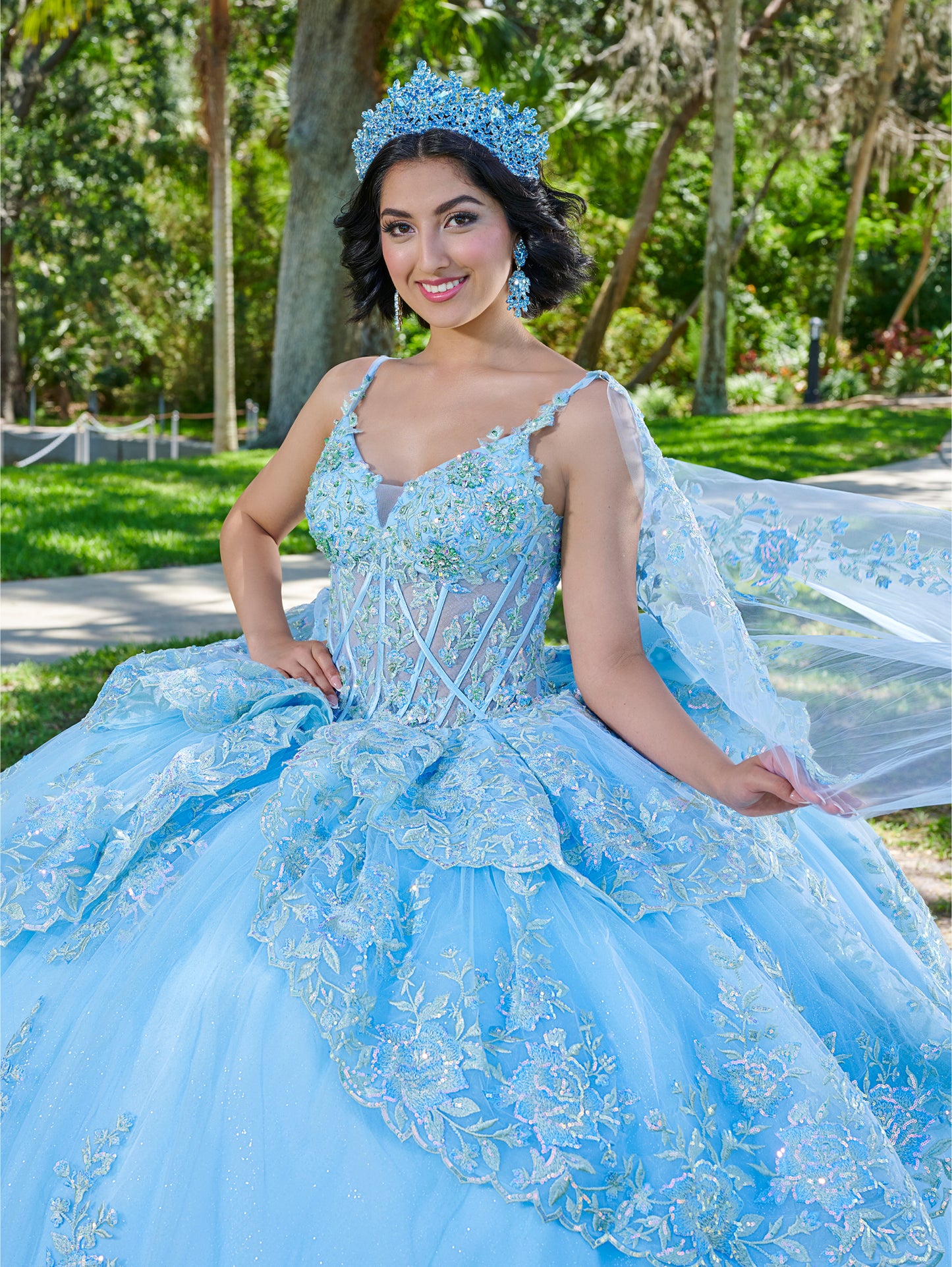 P26077 | QUINCEAÑERA DRESS